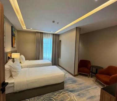Baljurashi Hotel | Warwick Al Baha Hotel