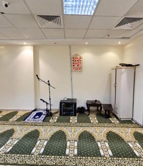 Mecca Hotel | Dhakher Plaza Hotel - Free shuttle to and from the Haram