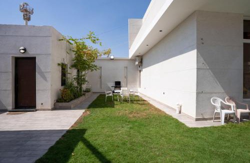 Dhahban Ski Chalet | شاليه وفيلا واستراحة ورد جدة Ward Chalet and Villa