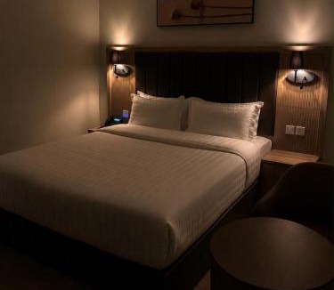 Muhayil Hotel | فندق هوني لاند - Honey Land Hotel