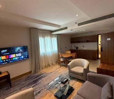 Jeddah Apartment | فندق الحياة جدة كونتنينتال - ALhyat Jedda Continental Hotel