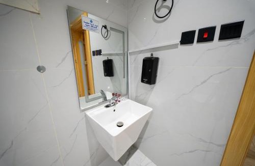 Mecca Apartment | فندق رواف الفيصلية