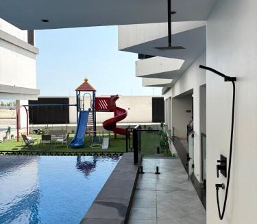 Al Khobar Apartment | Bright & Modern 1BR, Sea View