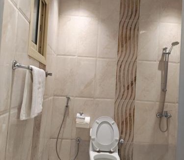 Abu Arish Apartment | Burj Al Hayat Aleali Services Apartment - Abu Arish