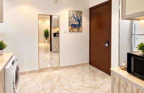 Ash Shati Apartment | Almasarat Tower Sea View