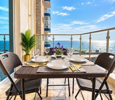 Ash Shati Apartment | Almasarat Tower Sea View
