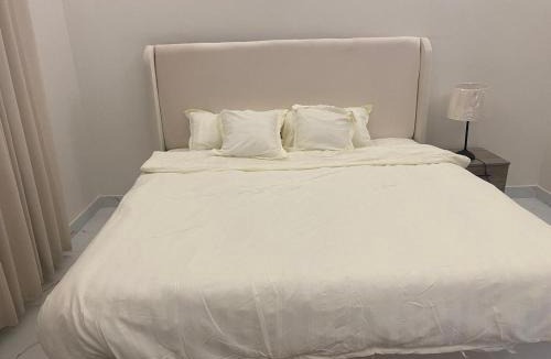 Hafr Al Batin Apartment | شقة فاخرة بغرفة نوم وصالة