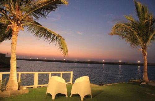 Dhahban Villa | فلل كوڤا بيتش - للعائلات فقط