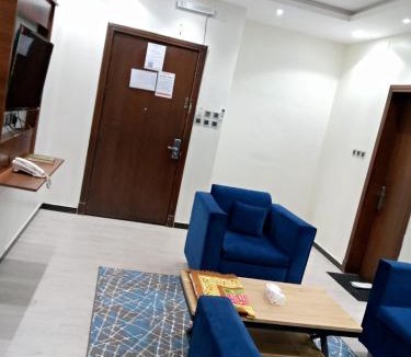 Khamis Mushait Apartment | شقق همسة ورد المخدومة