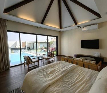 Gassim Ski Chalet | منتجع تربل فور - Triple Four Resort