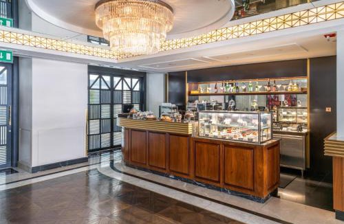 Jeddah Hotel | The Hotel Galleria Jeddah, Curio Collection by Hilton