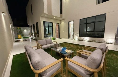 Buraydah Ski Chalet | فلل وشاليهات لفونيا