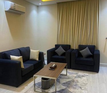 Khamis Mushait Hotel | فندق قولد تاور