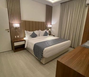Khamis Mushait Hotel | فندق قولد تاور