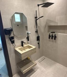 Durrat Al-Arous Apartment | شالية المدى - درة العروس
