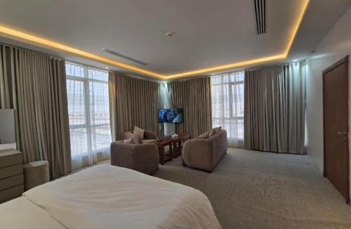 Riyadh Apartment | شقق عجايب المملكة للشقق المخدومه