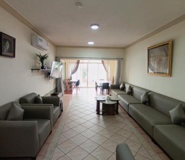 Durrat Al-Arous Apartment | درة العروس - القرية الحالمة - شقة دور أرضي على البحرية - Dream Village