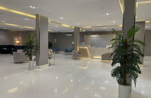 Khamis Mushait Hotel | فندق قولد تاور