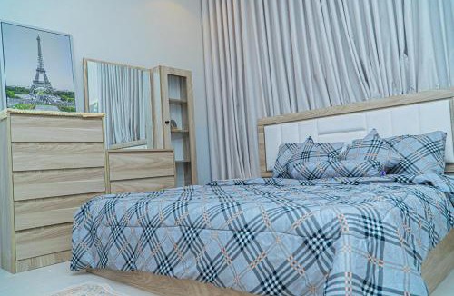 Al Kura House | استراحة ليال