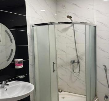 Hera Street Apartment | شقق البيوتات المميزة للشقق المخدومة