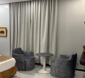 Hera Street Apartment | شقق البيوتات المميزة للشقق المخدومة