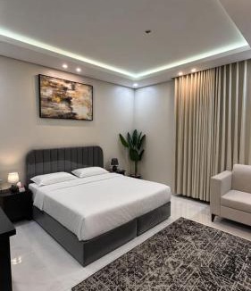 Jizan Apartment | غرفة نوم حديثة و عصرية بمدخل خاص
