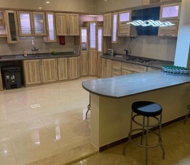 Abha Apartment | دور فخم وواسع حزام أبها