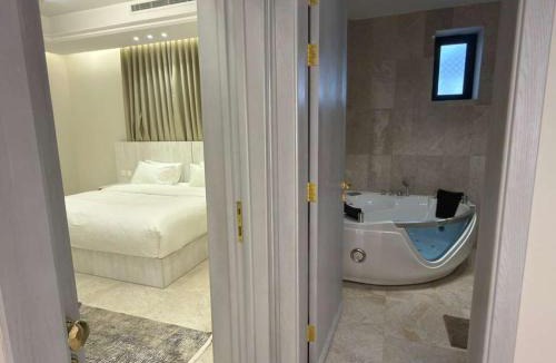 Medina Apartment | Aurion Executive Apartment - Next to Rashid Mall - Self Check-in