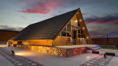 'Asir Ski Chalet | اكواخ الخير على وادي الخير