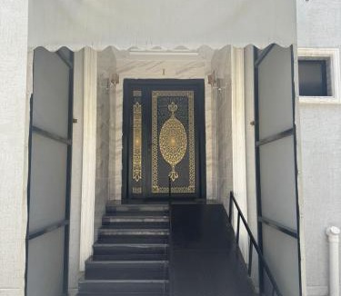 Taif Apartment | دور فخم كامل 6 غرف بحوش خاص ومدخل سيارة