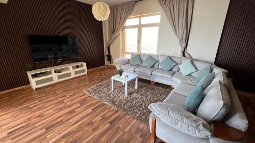 Bay La Sun Apartment | سمكه بيتش 4 غرف اطلاله بحر عوائل واعمال