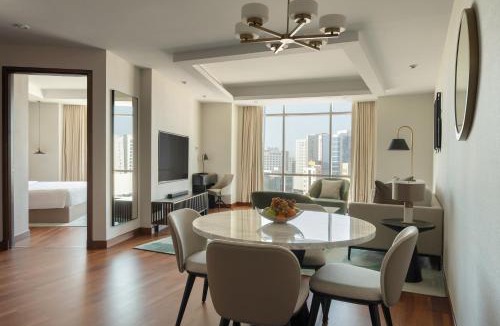 Seef Apartment | Fraser Suites Seef Bahrain