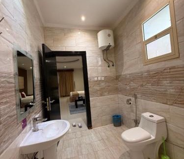 Riyadh Apartment | Qaser Baron Serviced Apartments Almasif- قصر بارون المصيف للشقق المخدومة