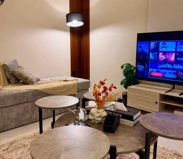 Al Kura Apartment | أورا ل التأجير اليومي للعائلات فقط