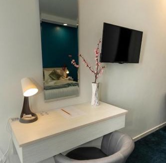 Al Aziziyah Hotel | فندق برهان الهدى