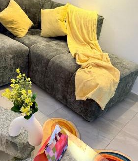 Sari Street Apartment | QY suites