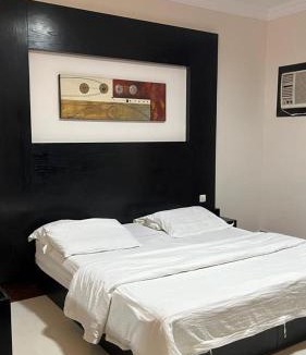 Al Aziziyah Apartment | شركة مون تري للشقق المخدومة