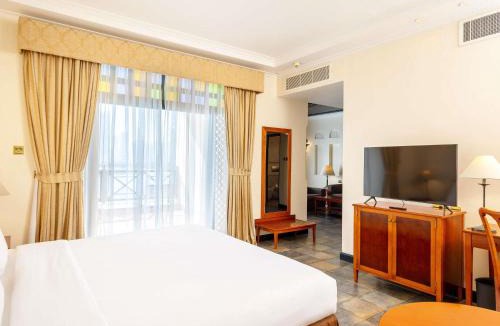 Manama Resort | Novotel Bahrain Al Dana Resort