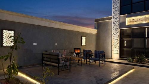 Buraydah Villa | Over lock