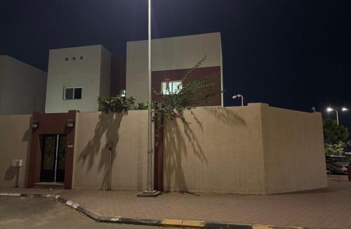 Jizan Apartment | شقق ليلى المفروشه