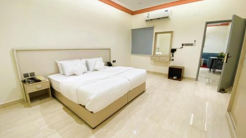 Al Kharj Apartment | راحة الخرج للشقق المخدومة إقتصادي
