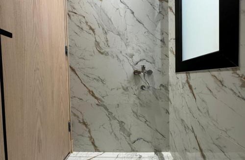 Al Malaz Apartment | شقة خاصة 3 غرف نوم بمدخلين بنفس الدور b5
