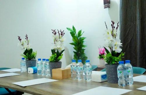 Ad Diyafah Hotel | فندق ندى الفيروز