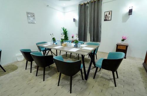 Ad Diyafah Hotel | فندق ندى الفيروز