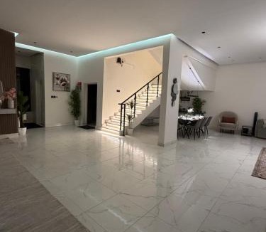 Al Wudayy Ski Chalet | شاليه اند هوم