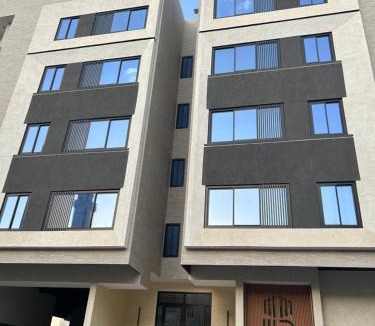 Batha Quraysh Apartment | Rose suite