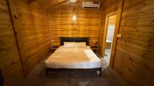 Banban Ski Chalet | تمبر هاوس Timber house