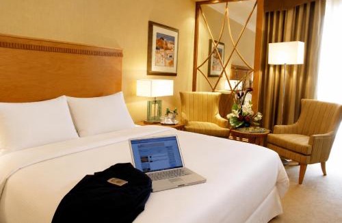 Diplomatic Area Hotel | Golden Tulip Bahrain