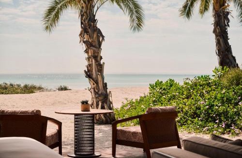 Saudi Arabia Resort | Four Seasons Resort and Residences Red Sea at Shura Island