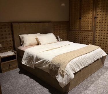 Al Kura Apartment | الجناح الريفي الفاخر